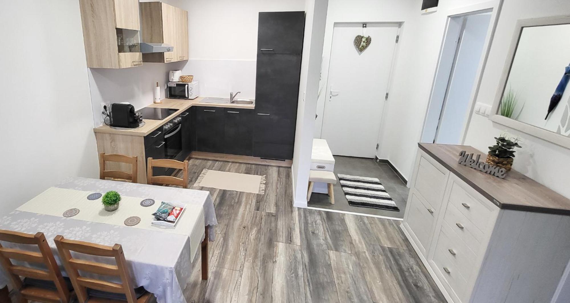 Juhar 1 Apartman Кесег Екстер'єр фото